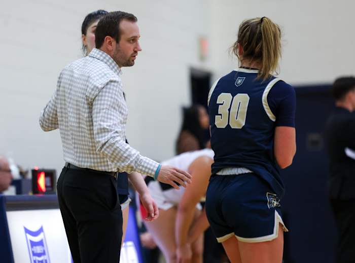 Minnehaha Academy vs Providence Academy Jan12-23 Jeff Lawler40